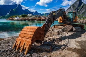 Excavation avec une pelle mécanique sur un chantier à Annecy